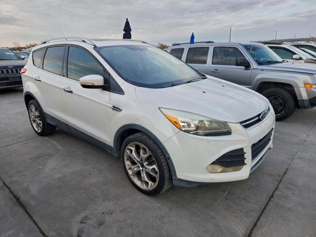 Ford Escape Titanium Image 2