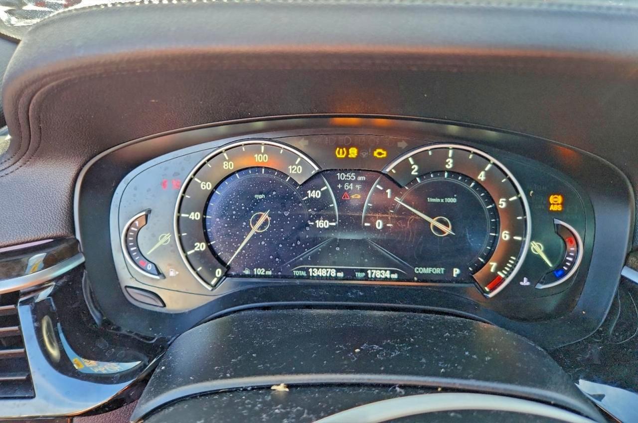 BMW 5 Series I Image 10