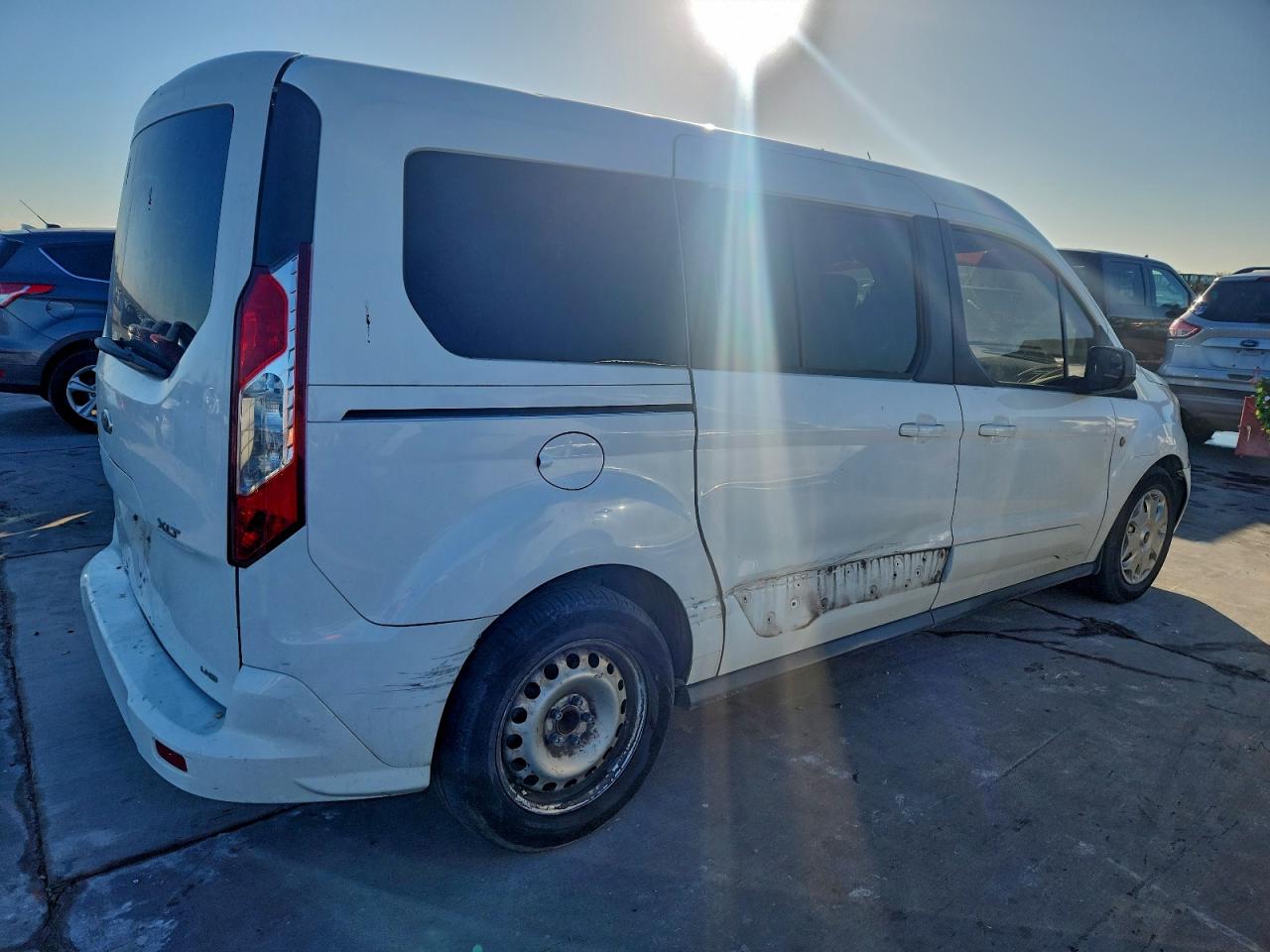 Ford Transit Xlt Image 4