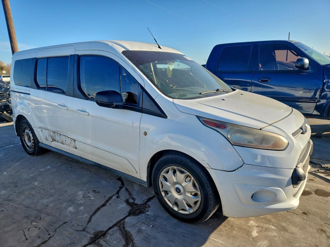 Ford Transit Xlt Image 3