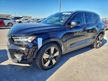  Salvage Volvo XC40