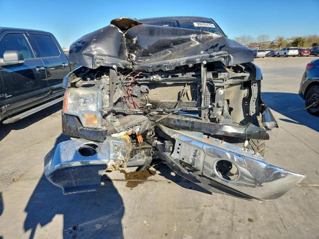 Ford F-150 Supercrew Image 6