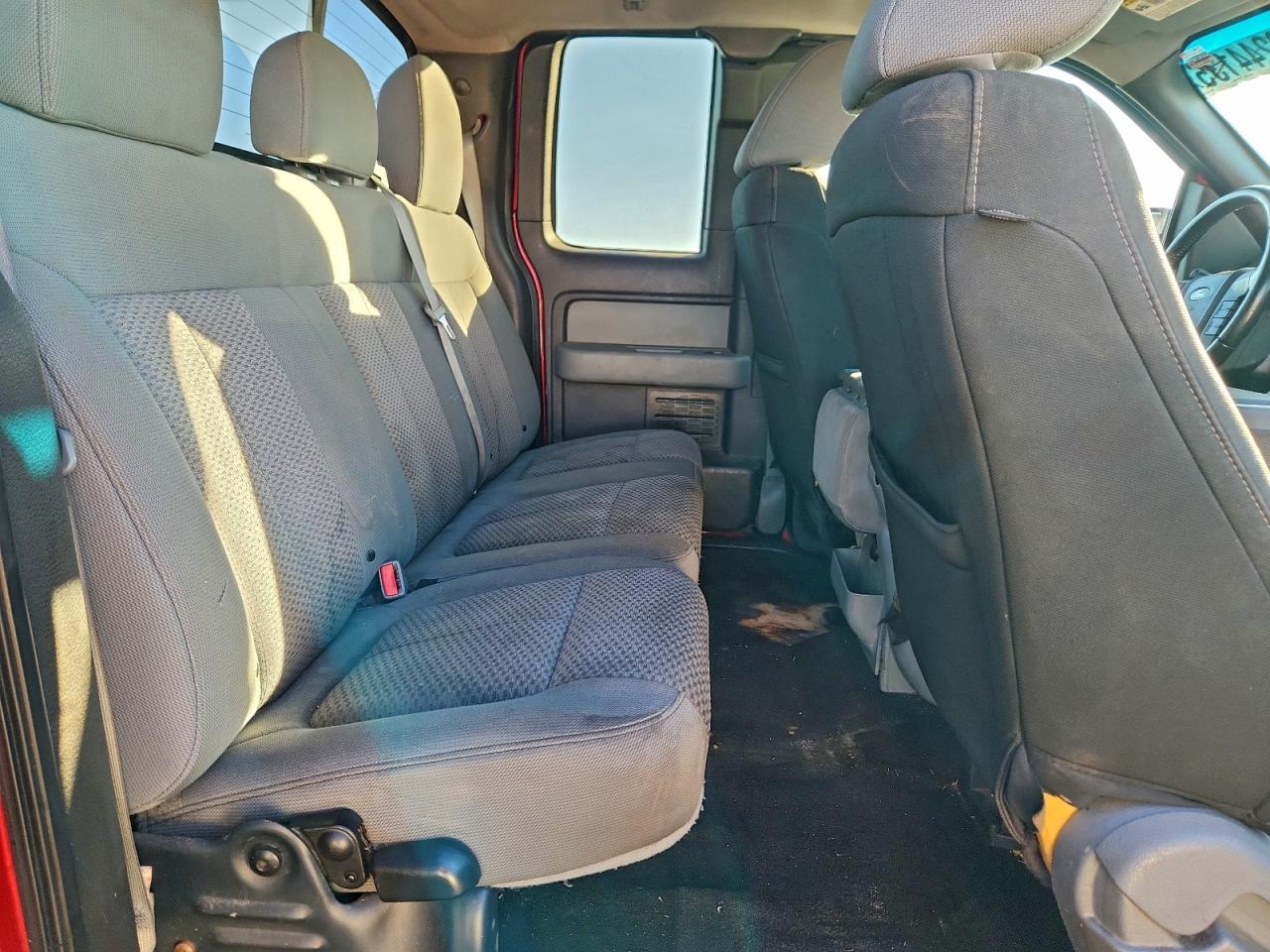 Ford F-150 Super Cab Image 13