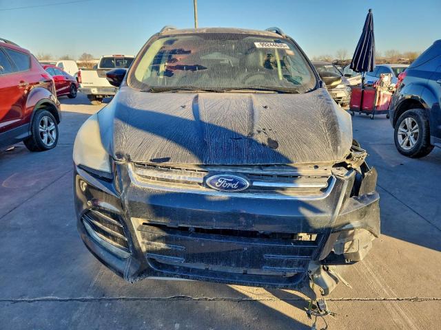 Ford Escape Titanium Image 10