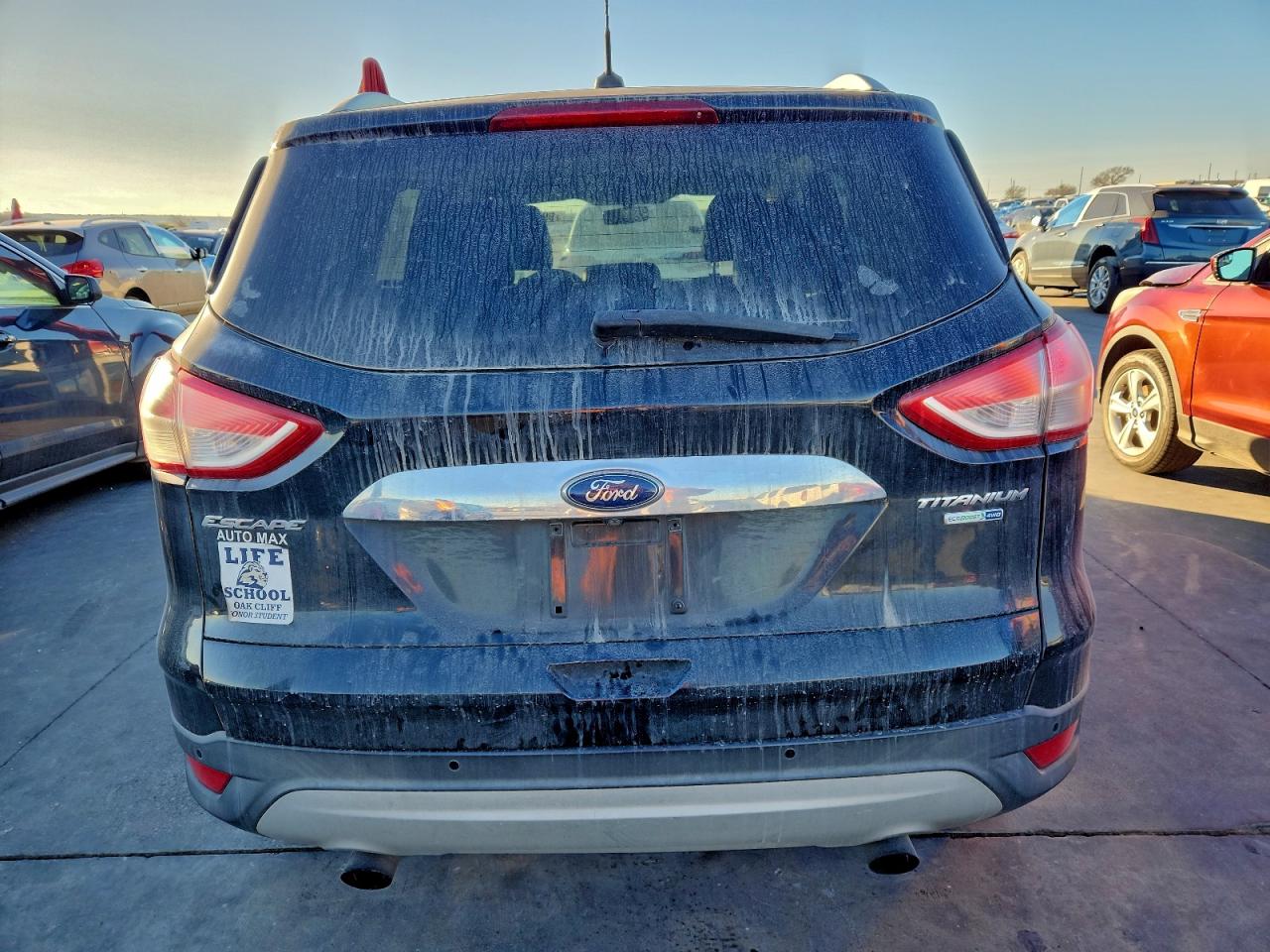 Ford Escape Titanium Image 3