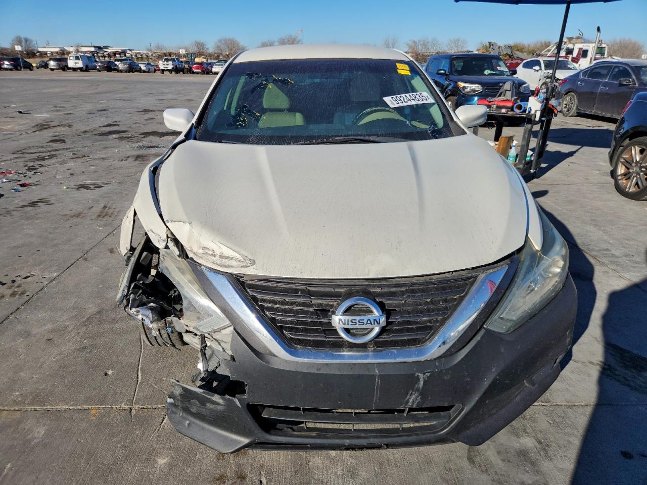 Nissan Altima 2.5 Image 7