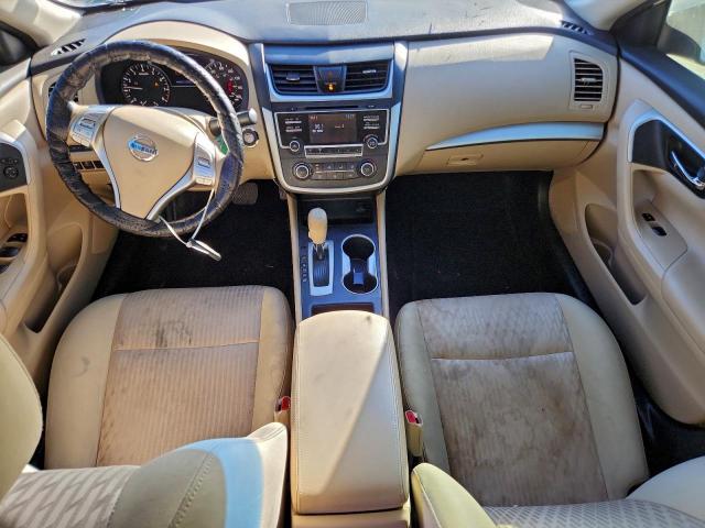 Nissan Altima 2.5 Image 4
