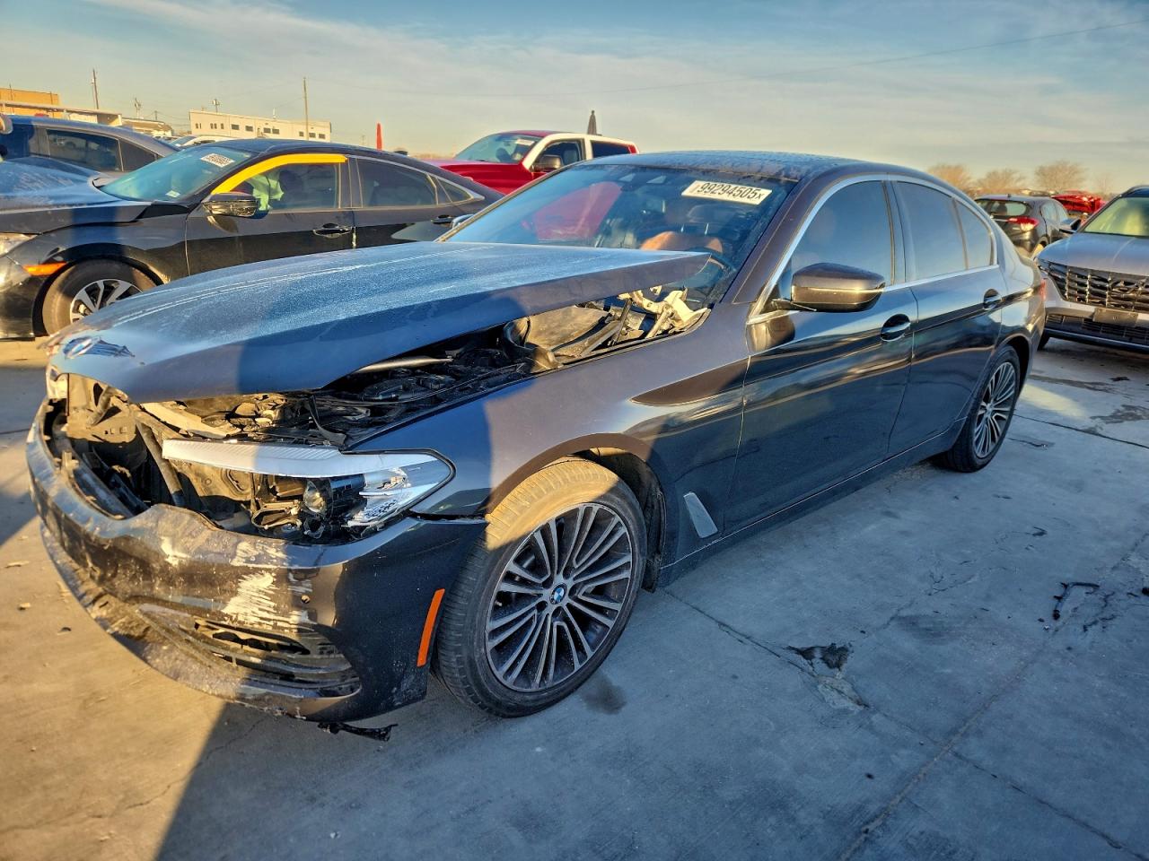 BMW 5 Series Xi Image 1