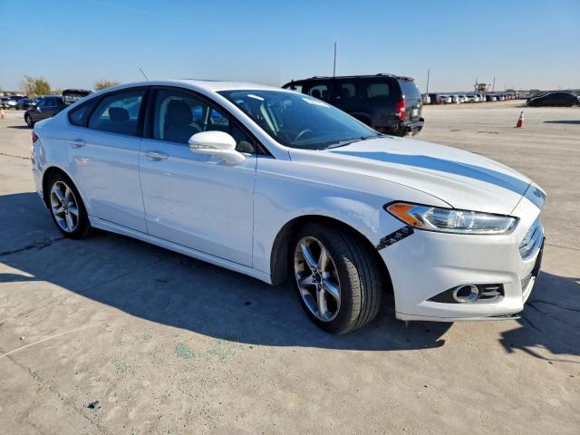 Ford Fusion Se Image 2