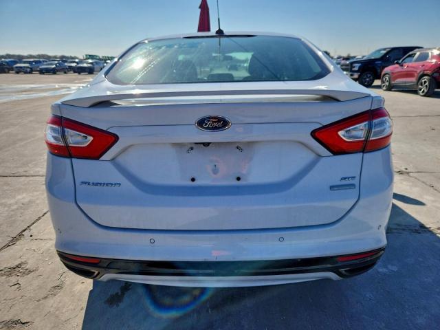 Ford Fusion Se Image 3