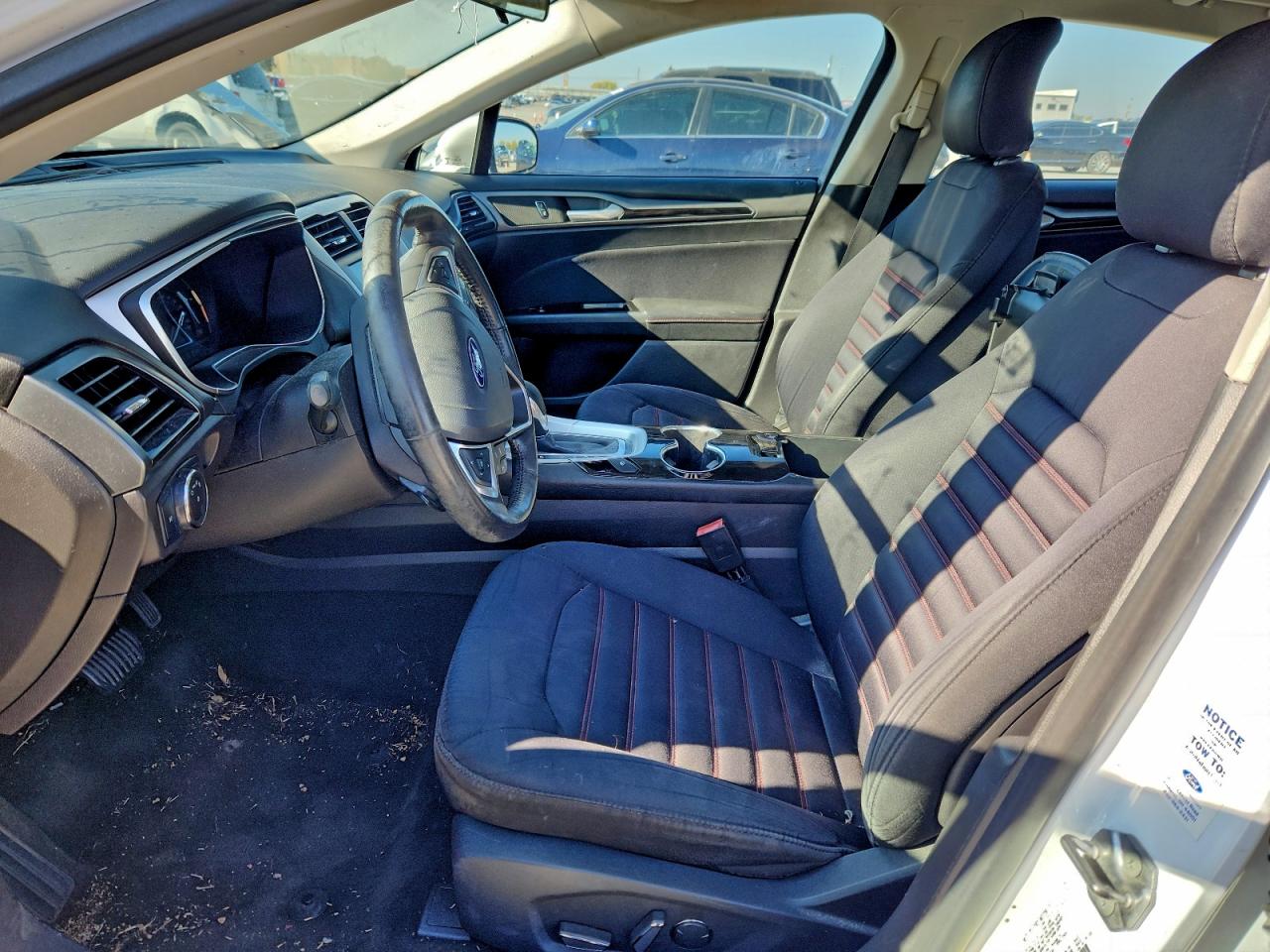 Ford Fusion Se Image 5