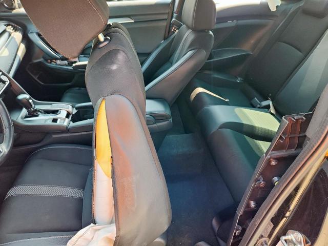 Honda Civic Sport Image 12