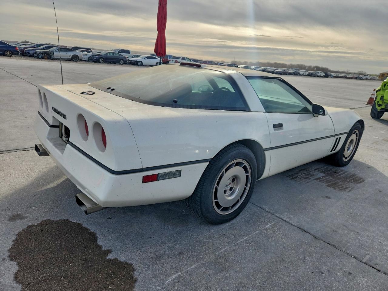 Chevrolet Corvette Image 4