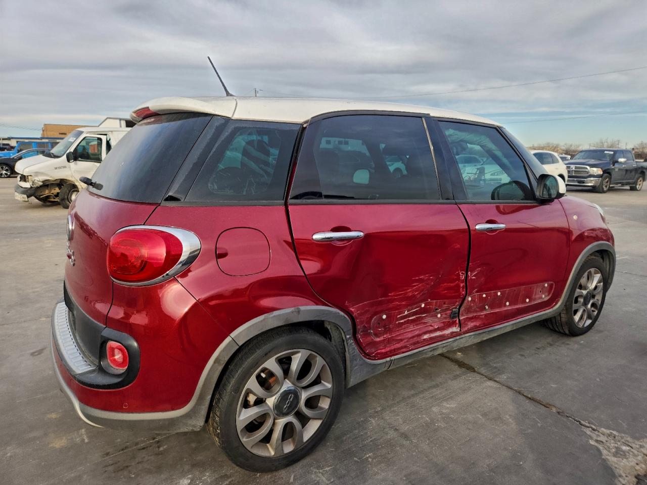 FIAT 500 Trekking Image 2