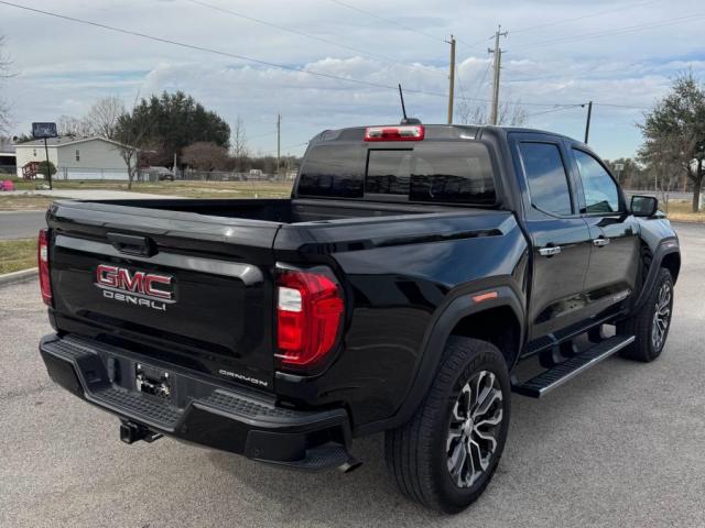 GMC Canyon Denali Image 4