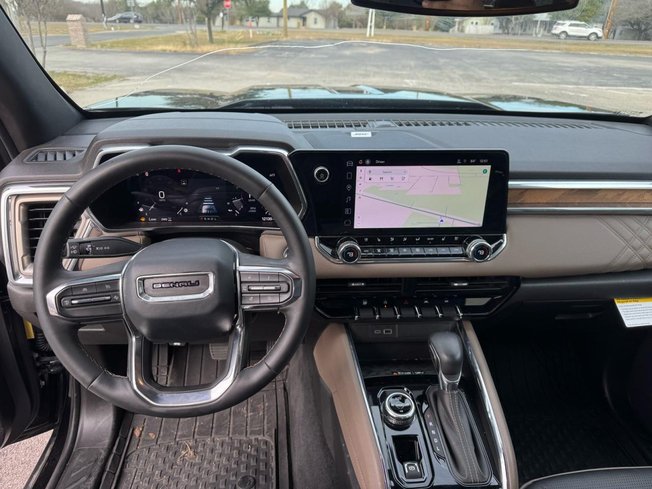 GMC Canyon Denali Image 7