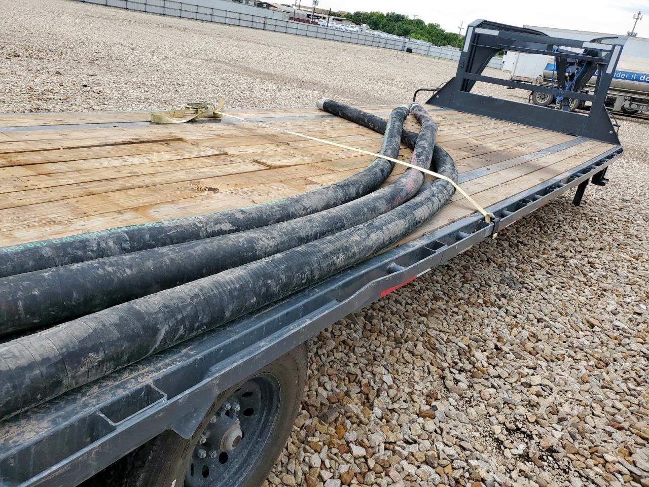 Meta Trailer Image 2