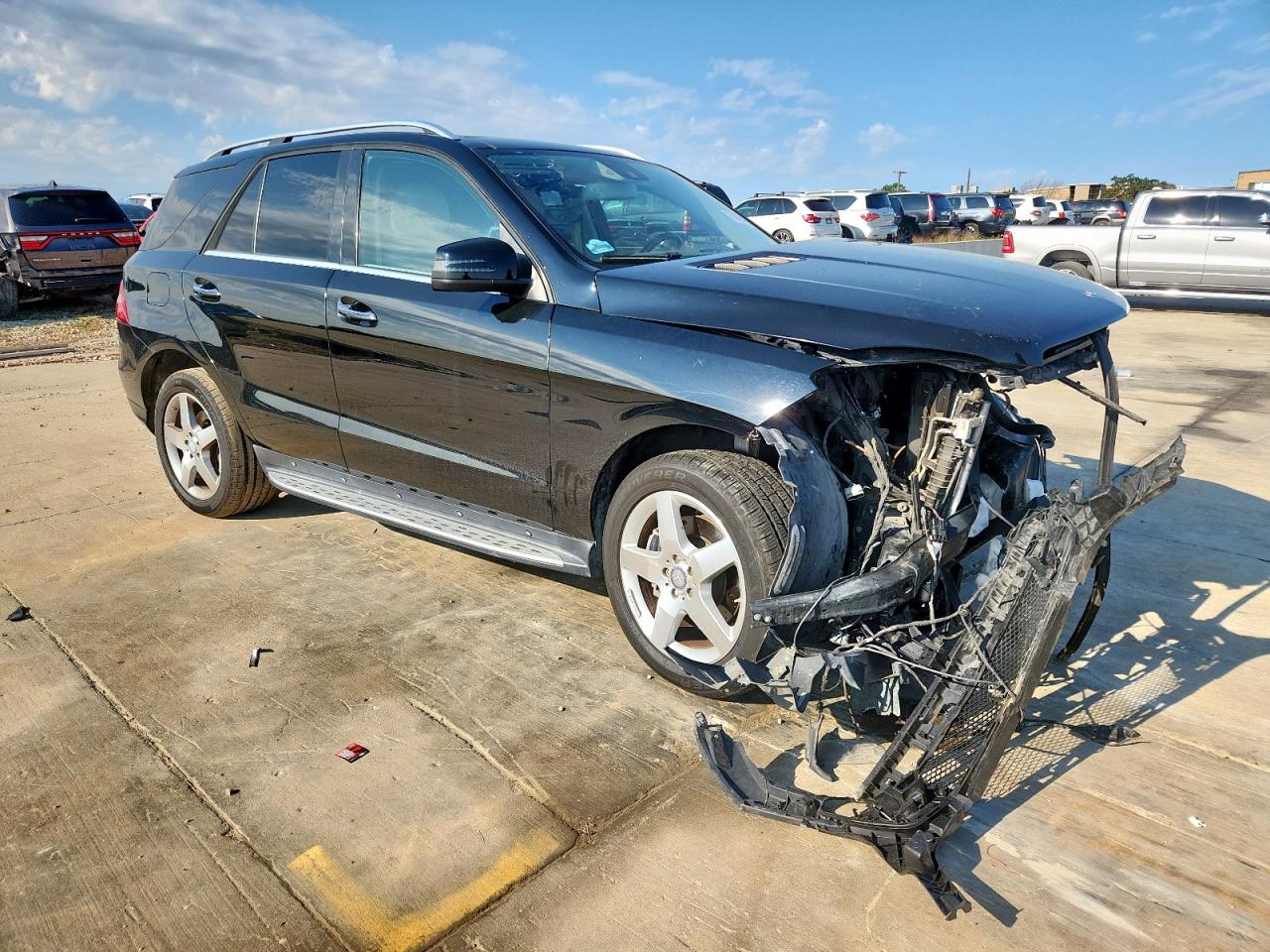 Mercedes-Benz M-Class 350 Image 7