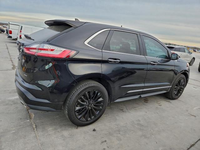 Ford Edge Titanium Image 13