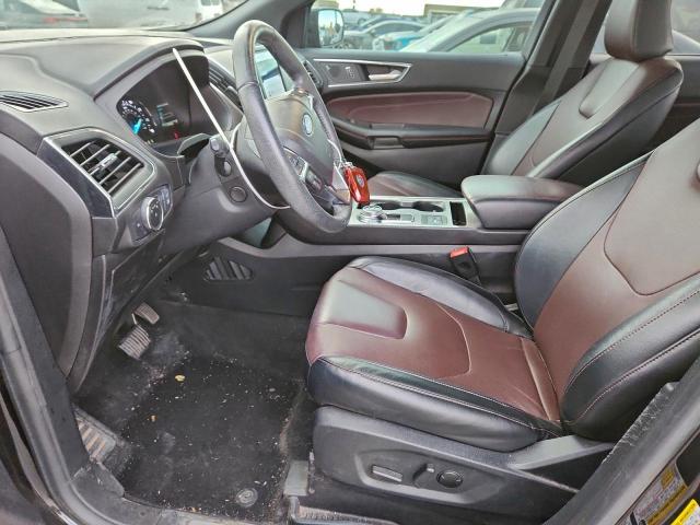 Ford Edge Titanium Image 9