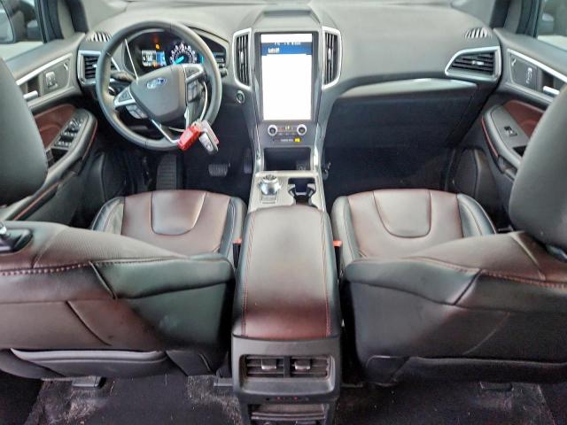 Ford Edge Titanium Image 7