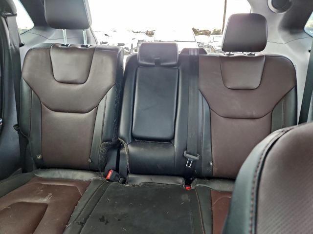 Ford Edge Titanium Image 10