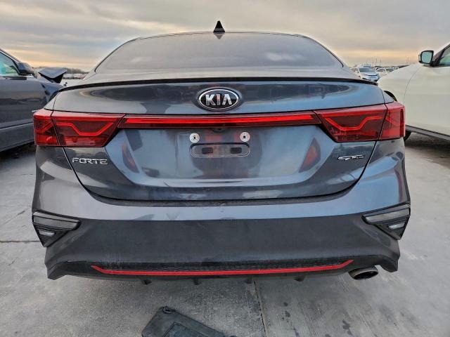 Kia Forte Gt Line Image 5