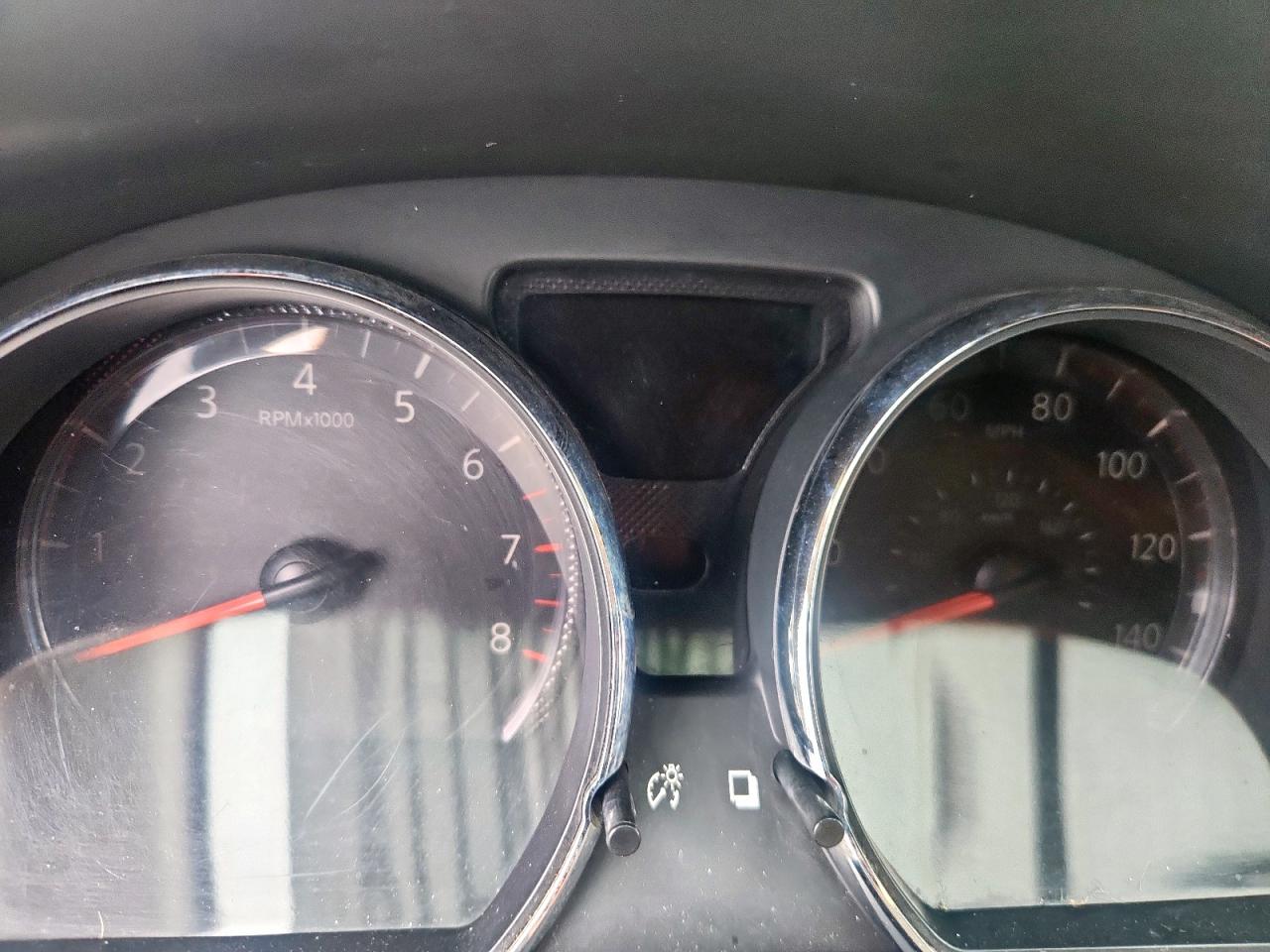 Nissan Versa S Image 11