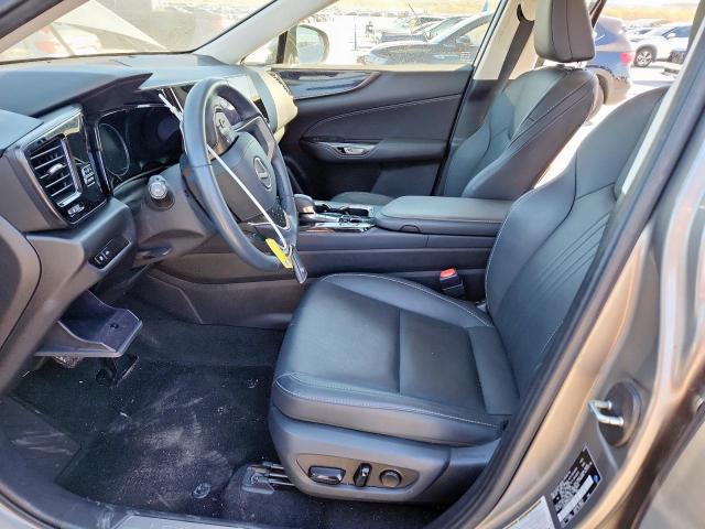 Lexus NX 250 Image 12