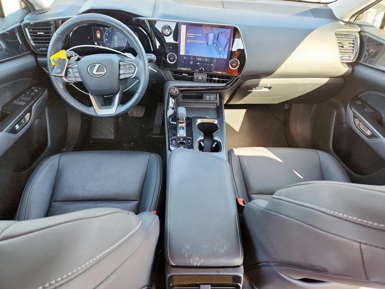 Lexus NX 250 Image 4