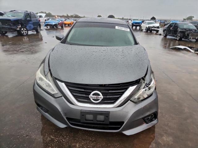 Nissan Altima 2.5 Image 11