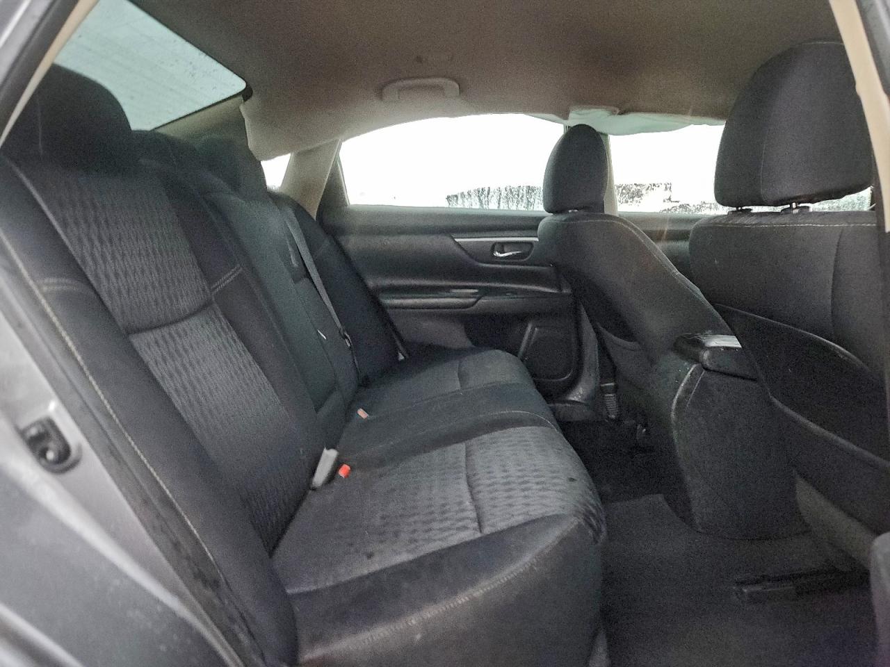 Nissan Altima 2.5 Image 6