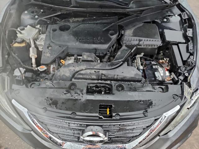 Nissan Altima 2.5 Image 7