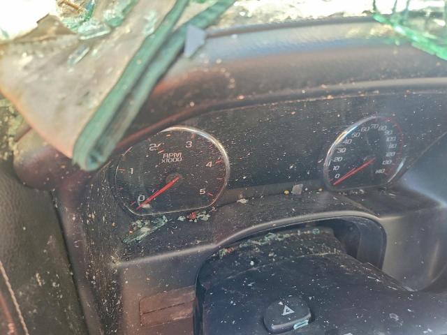 GMC Sierra K2500 Denali Image 8