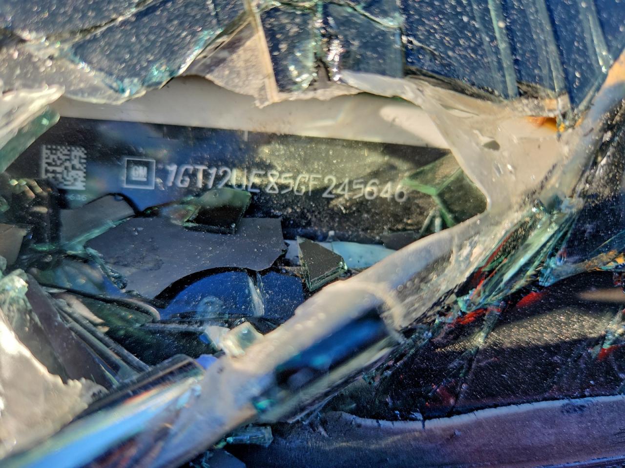 GMC Sierra K2500 Denali Image 9