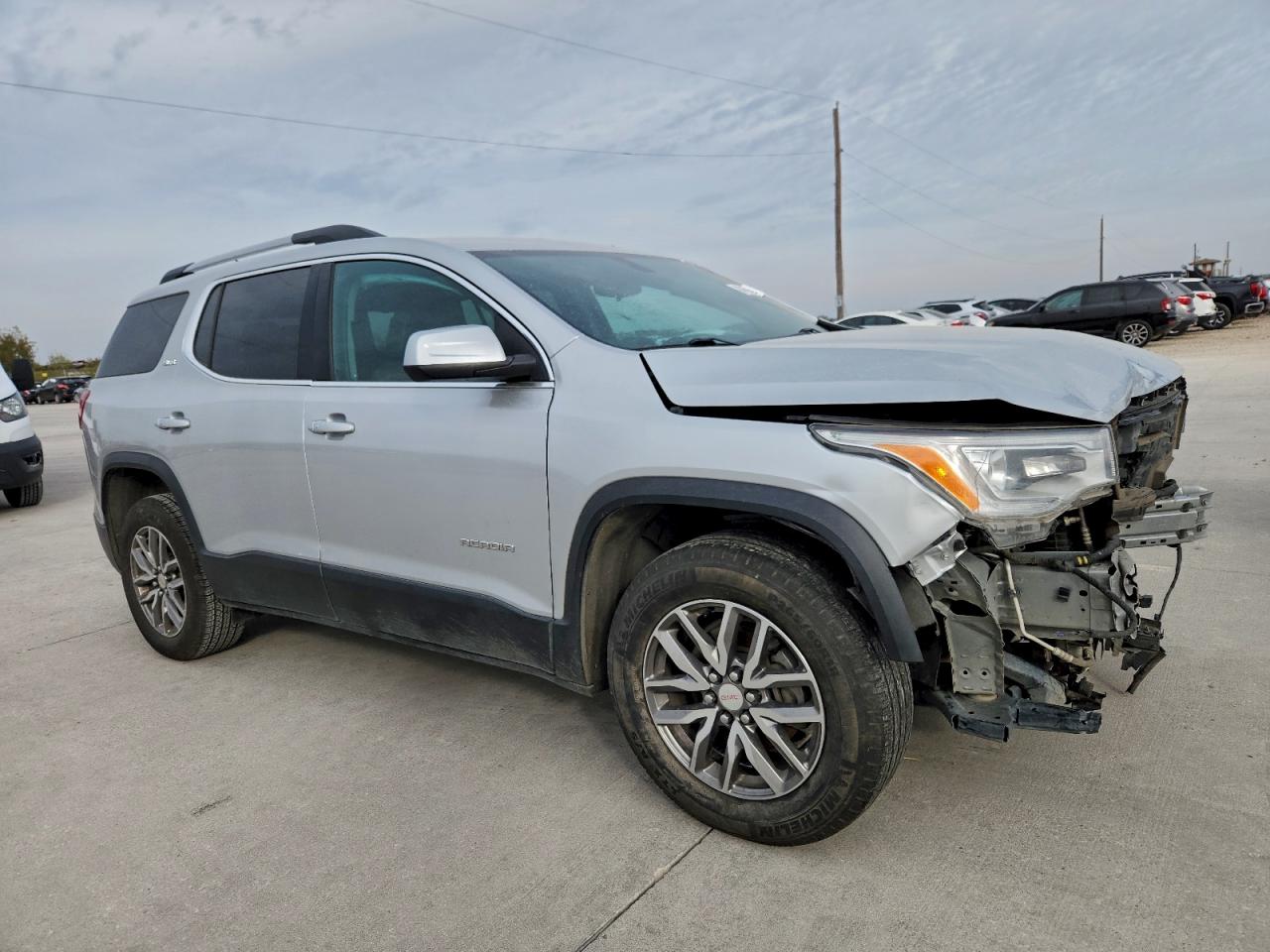 GMC Acadia Sle Image 7