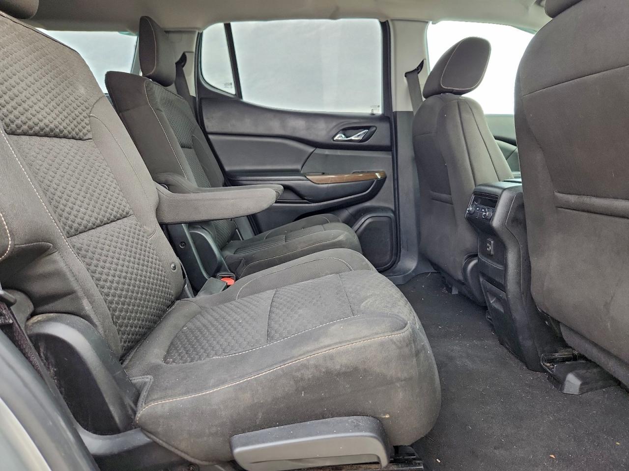 GMC Acadia Sle Image 4