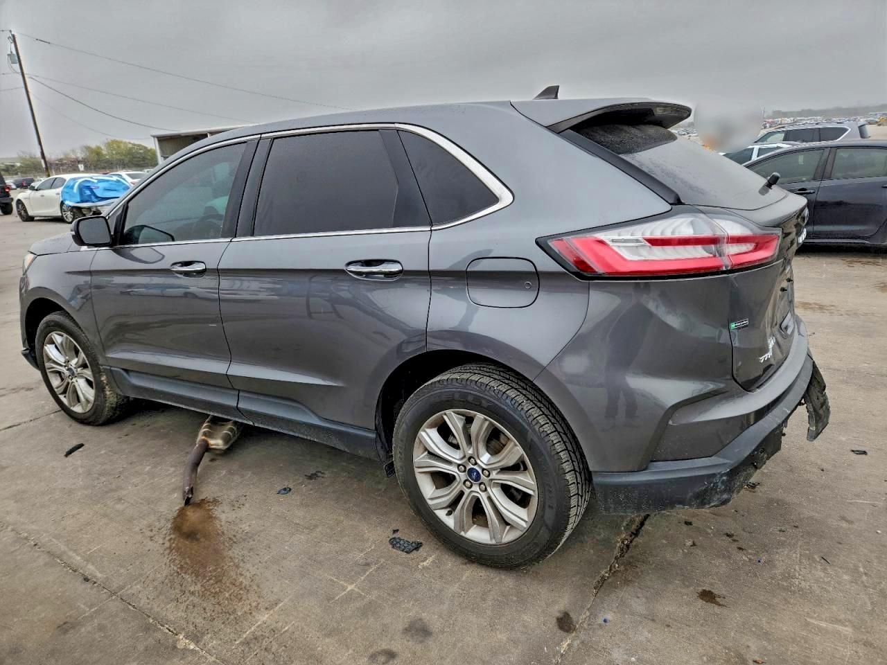 Ford Edge Titanium Image 5