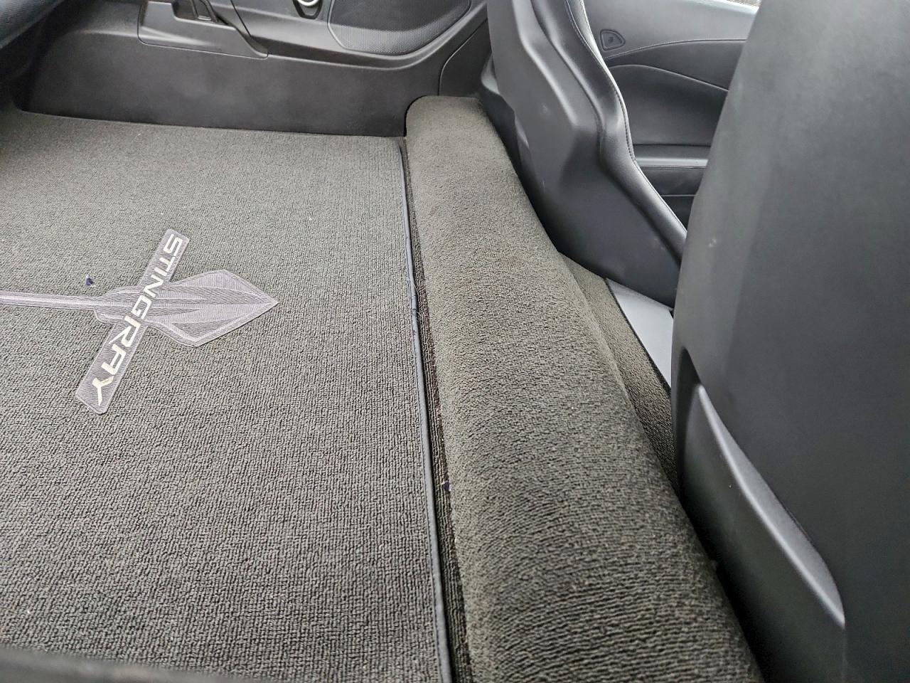 Chevrolet Corvette Stingray Z51 2lt Image 7