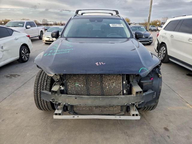 Volvo XC90 T6 Image 4