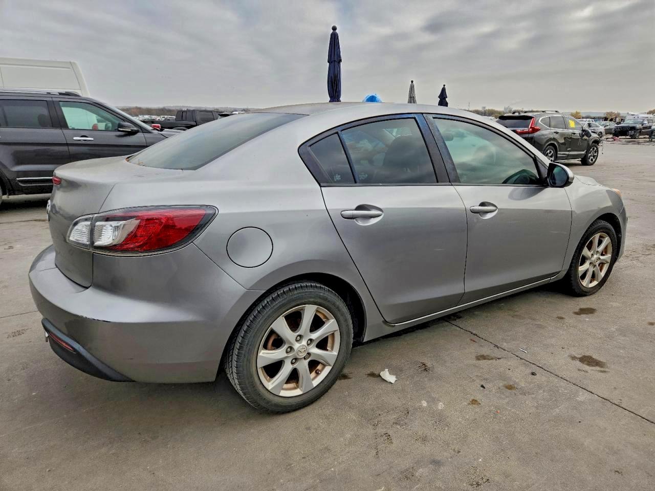 Mazda 3 I Image 3