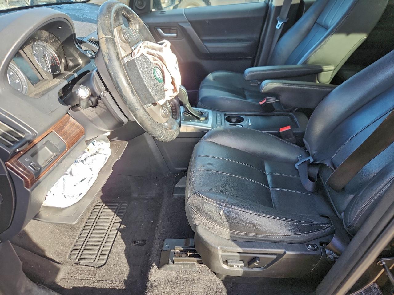 Land Rover LR2 Hse Image 4