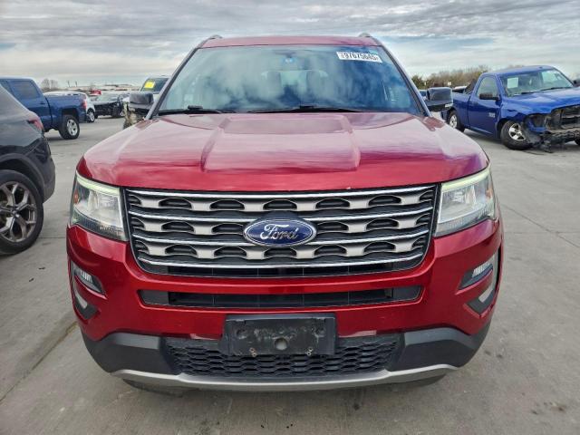 Ford Explorer Xlt Image 2
