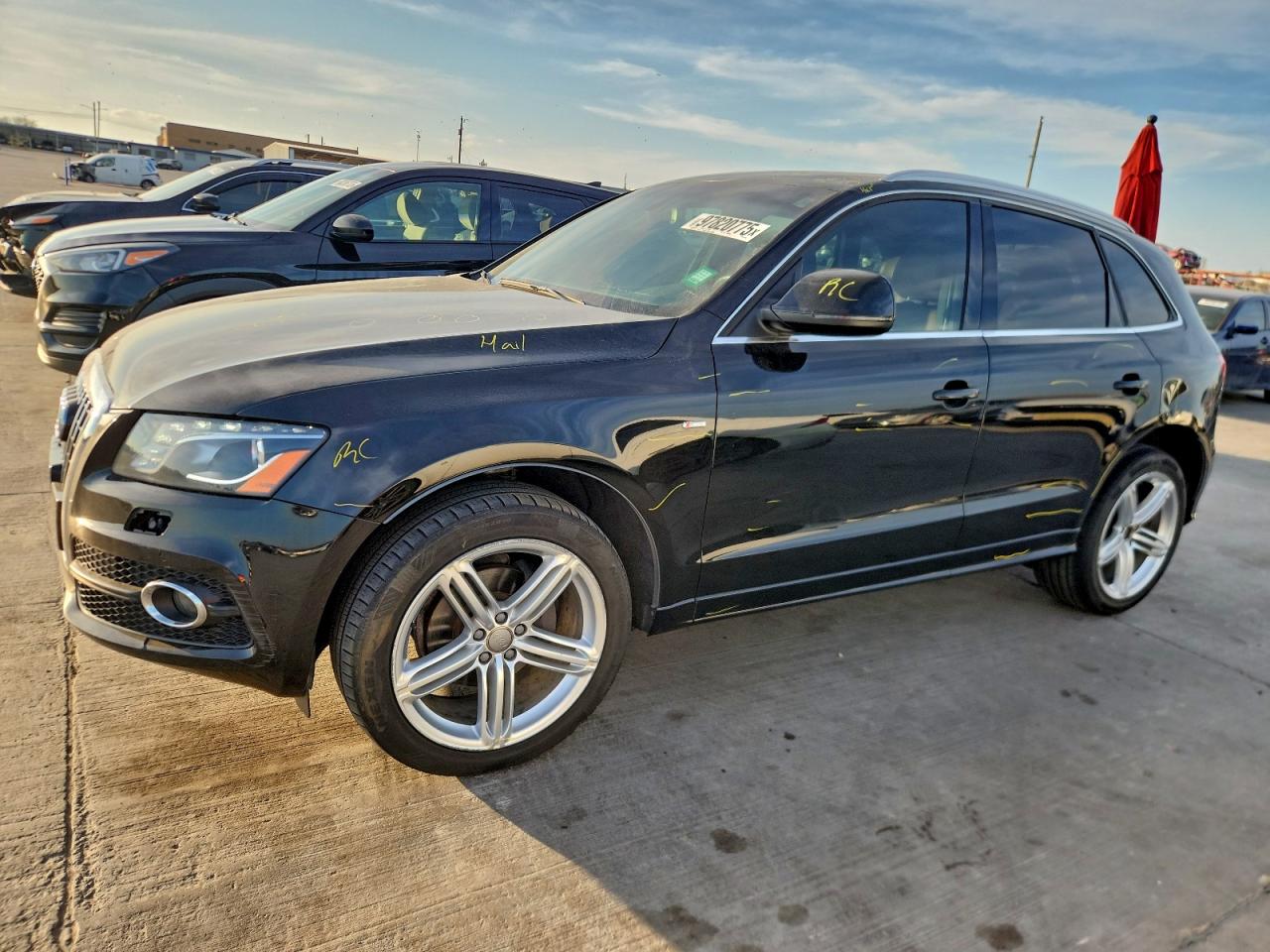 Audi Q5 Premium Plus Image 1
