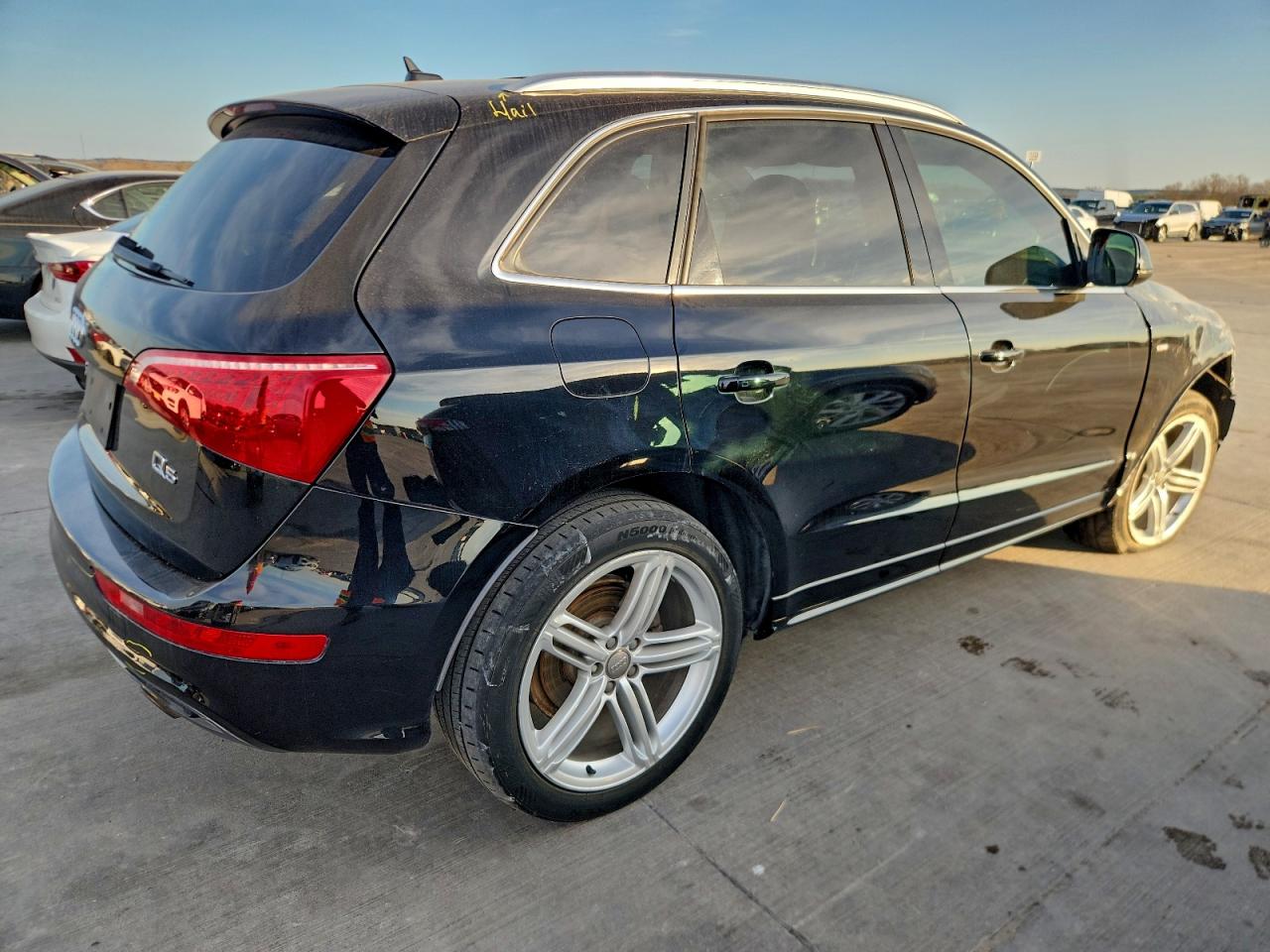 Audi Q5 Premium Plus Image 2