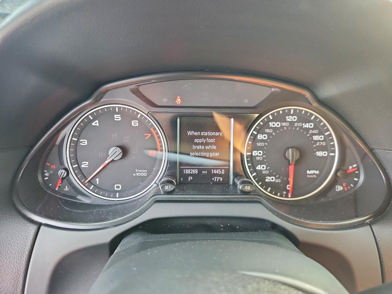 Audi Q5 Premium Plus Image 12