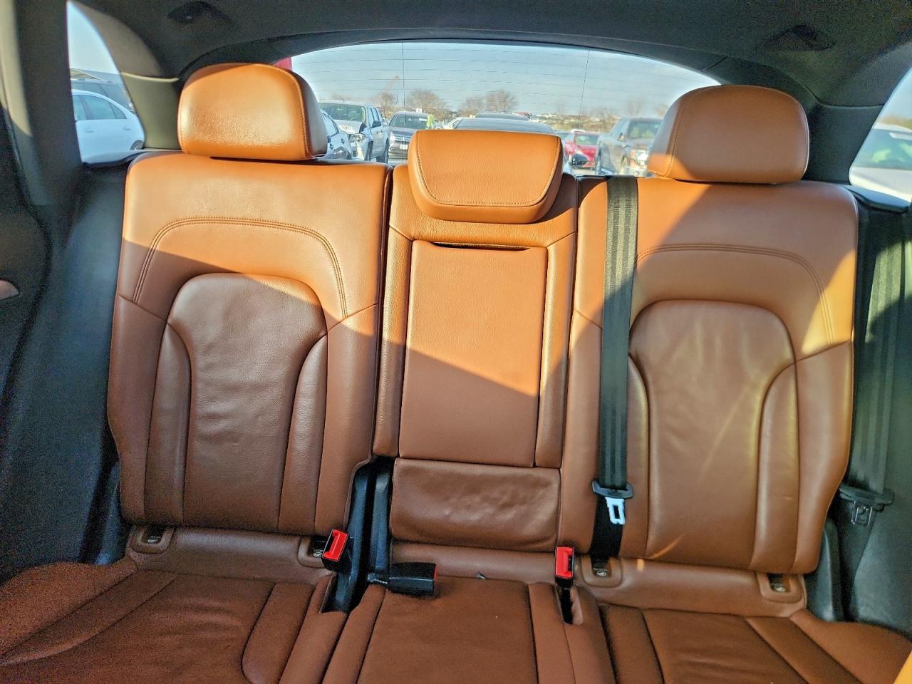 Audi Q5 Premium Plus Image 9