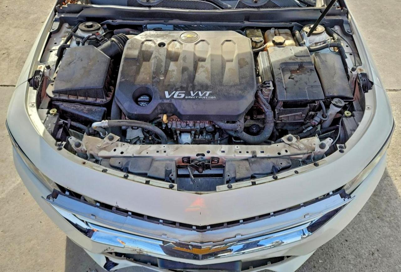 Chevrolet Impala Lt Image 11