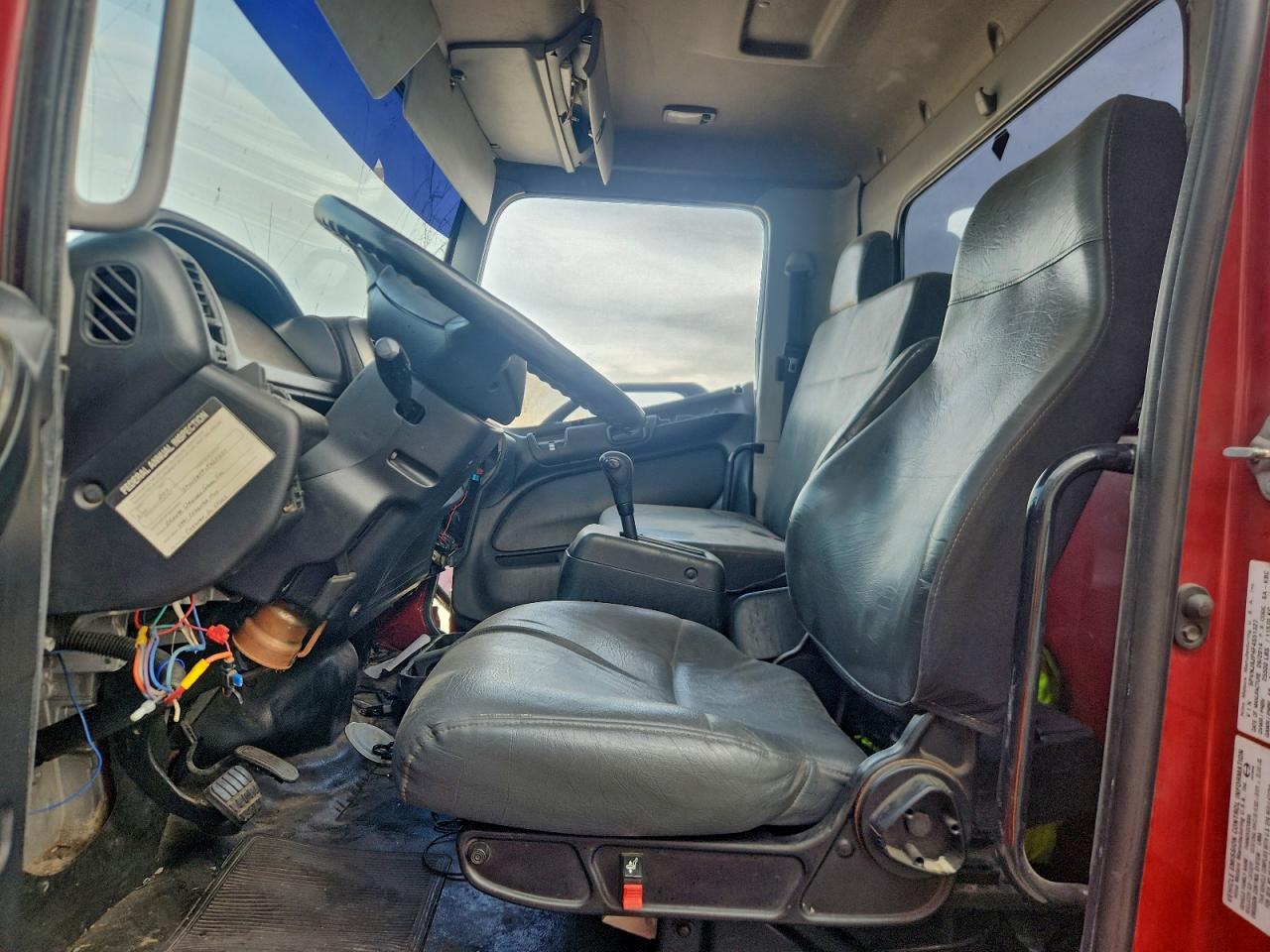 Hino 258 268 Image 11