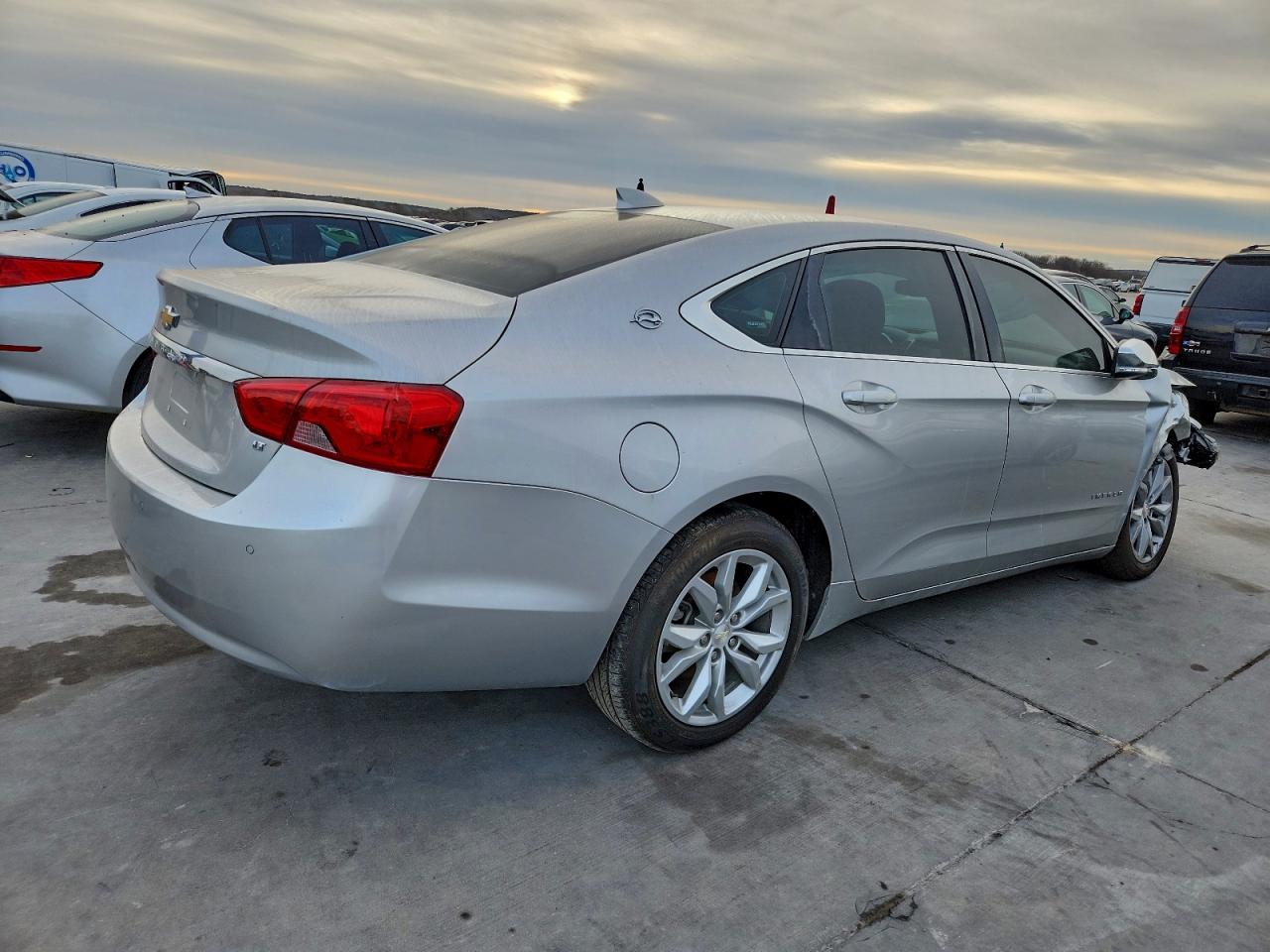 Chevrolet Impala Lt Image 2